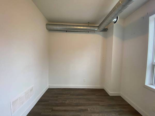 344 Bartlett AVE N #1, Toronto W02, ON M6H 3G7