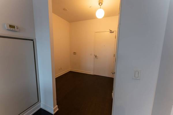 1030 King ST W #Ph17, Toronto C01, ON M6K 3N3