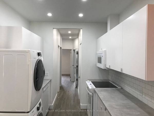 344 Bartlett AVE N #Room 3, Toronto W02, ON M6H 3G7