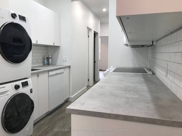 344 Bartlett AVE N #Room 3, Toronto W02, ON M6H 3G7