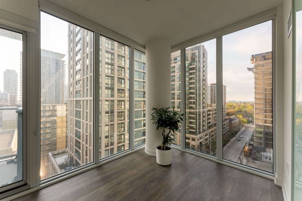 195 Redpath AVE #1012, Toronto C10, ON M4P 0E4