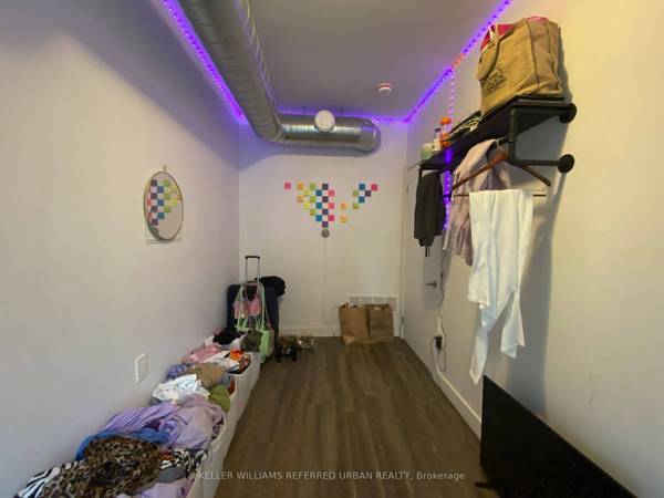 344 Bartlett AVE N #Room 3, Toronto W02, ON M6H 3G7