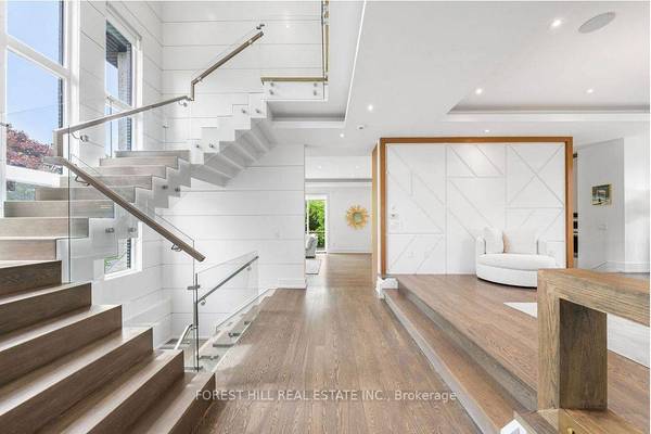 416 Patricia AVE, Toronto C07, ON M2R 2M9