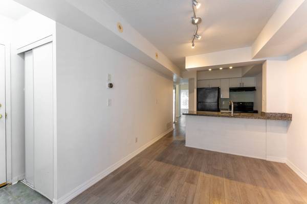 3 Everson DR #651, Toronto C14, ON M2N 7C2