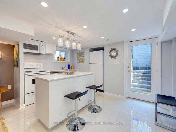 431 Kingston RD #Lower, Toronto E02, ON M4L 1V2