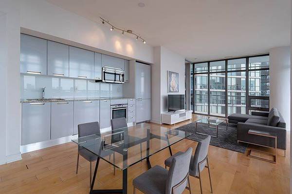33 Charles ST E #3902, Toronto C08, ON M4Y 0A2