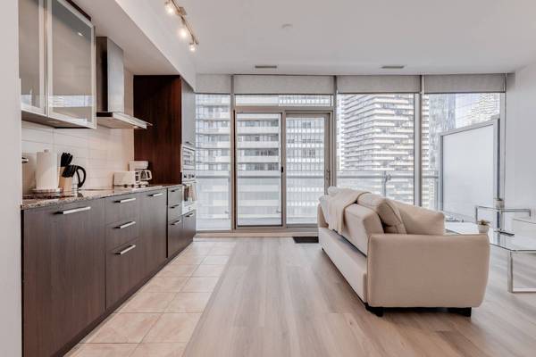 14 York ST #1812