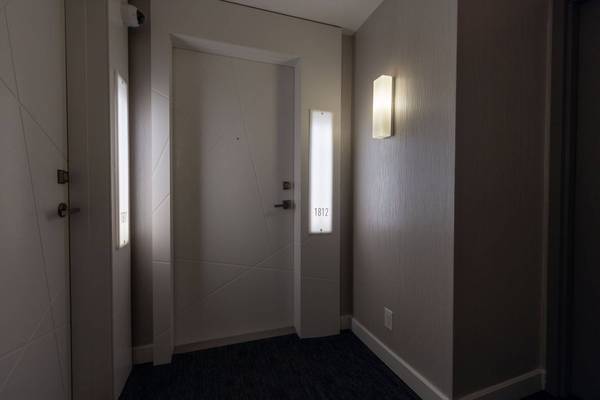 14 York ST #1812, Toronto C01, ON M5J 0B1