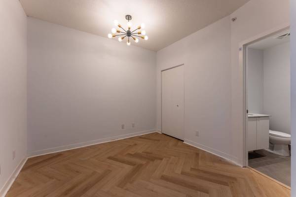 150 East Liberty ST #1614, Toronto C01, ON M6K 3R5