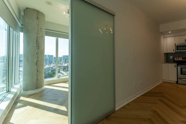 150 East Liberty ST #1614, Toronto C01, ON M6K 3R5