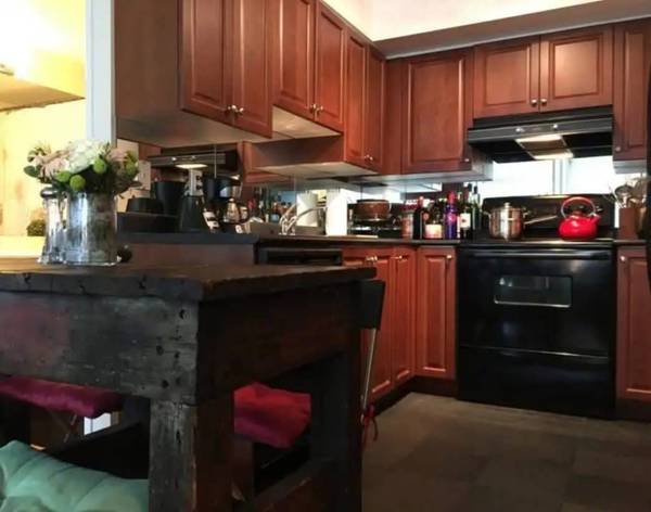 230 King ST E #304, Toronto C08, ON M5A 1K5