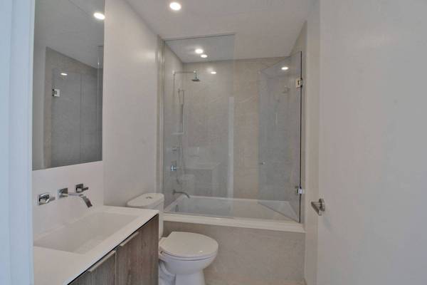 16 Bonnycastle ST #1707, Toronto C08, ON M5A 0C9