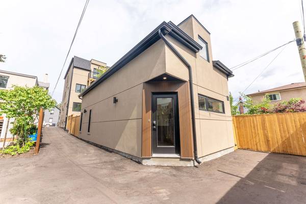 352 Jones AVE #5