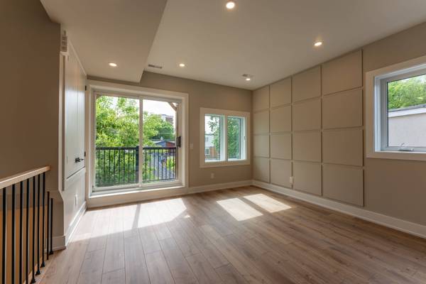 352 Jones AVE #3