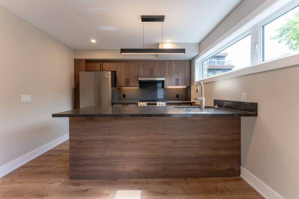 352 Jones AVE #5, Toronto E01, ON M4J 3G3