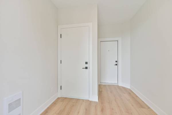 2420 Gerrard ST E #2, Toronto E02, ON M4E 2E9