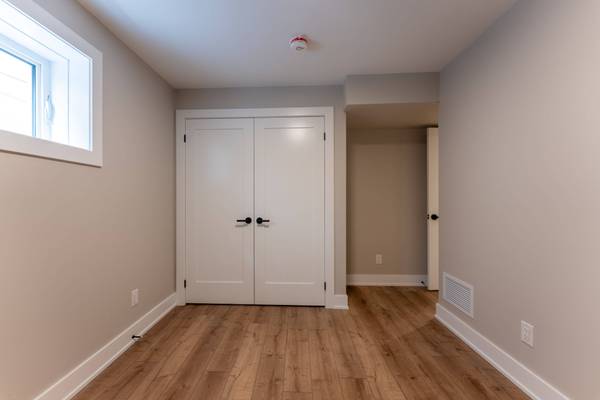 352 Jones AVE #1, Toronto E01, ON M4J 3G3
