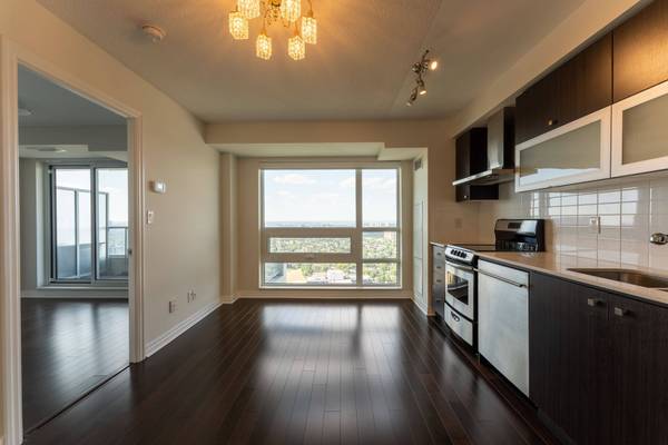 2015 Sheppard AVE E #3807