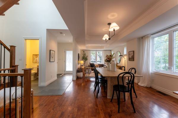 77 Oak Park AVE