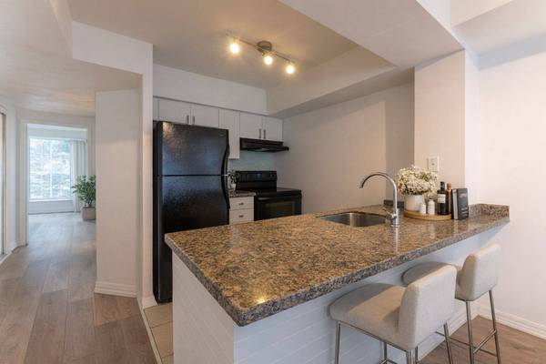 3 Everson DR #651, Toronto C14, ON M2N 7C2