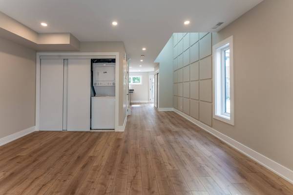 352 Jones AVE #5, Toronto E01, ON M4J 3G3