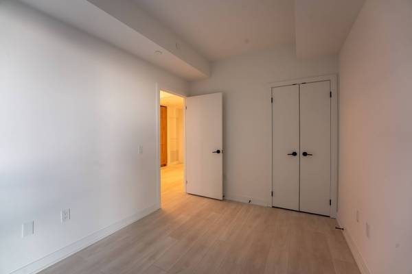 117 Broadway AVE N #N1301, Toronto C10, ON M4P 1V7