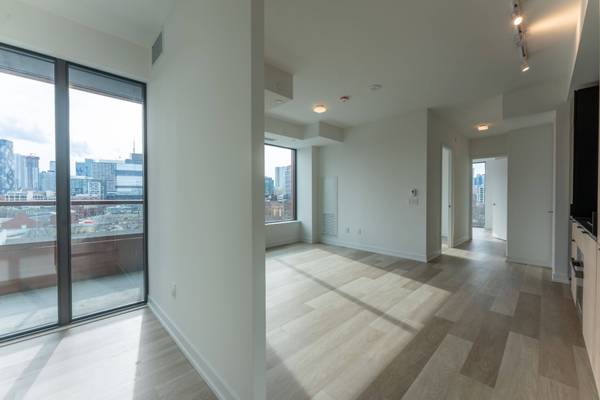 28 Eastern AVE #822