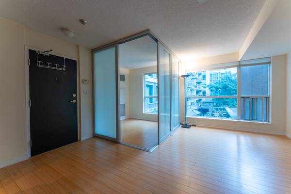 230 King ST E #304, Toronto C08, ON M5A 1K5