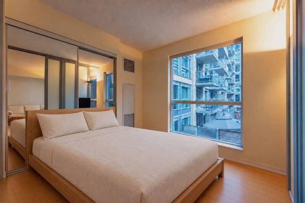 230 King ST E #304, Toronto C08, ON M5A 1K5