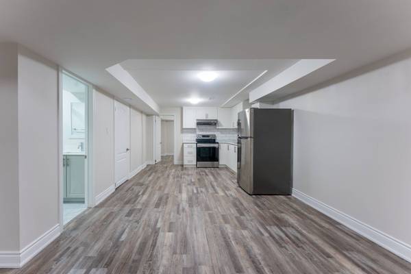 230 Waterside CRES, Vaughan, ON L6A 1V3