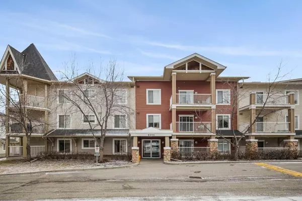 70 Panamount DR NW #6112, Calgary, AB T3K 5Z1