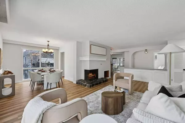 975 Northmount DR NW, Calgary, AB T2L 0B1