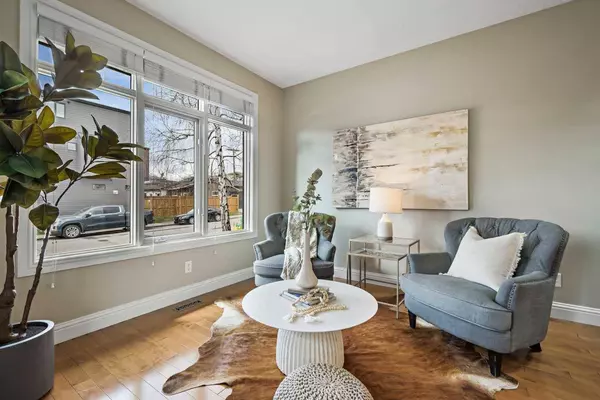 4130 19 ST SW, Calgary, AB T2T 4Y3