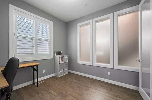 58 Mahogany Passage SE, Calgary, AB T3M 2K5