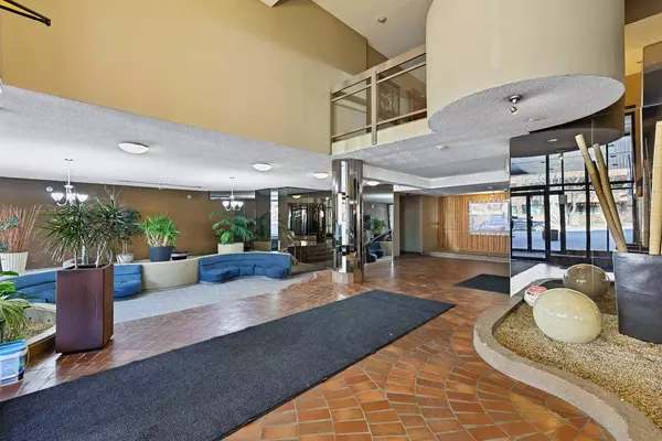 1732 9A ST SW #104, Calgary, AB T2T 3E6