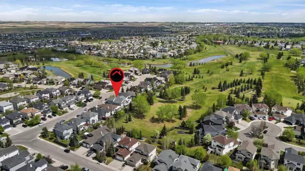 2361 Fairways CIR NW, Airdrie, AB T4B 2W9