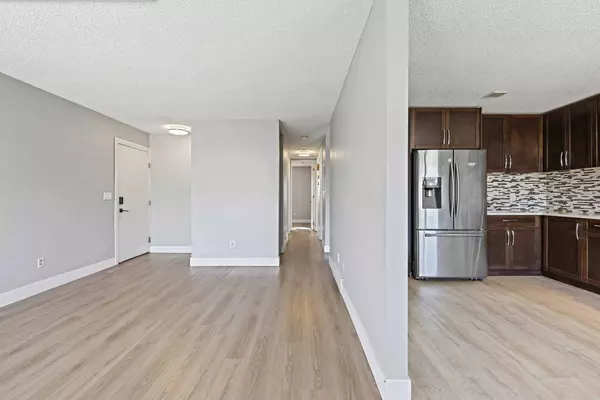 140 Aberfoyle Close NE, Calgary, AB T2A 6S6