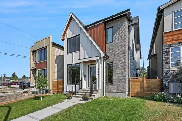 924 21 AVE NW, Calgary, AB T2M 1K6