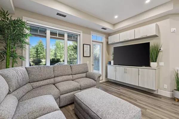 2330 Fish Creek BLVD SW #2155, Calgary, AB T2Y 0L1