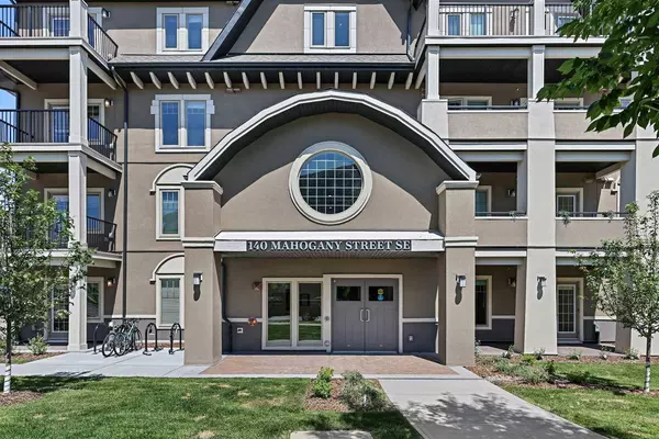 140 Mahogany ST SE #415, Calgary, AB T3M 4E1