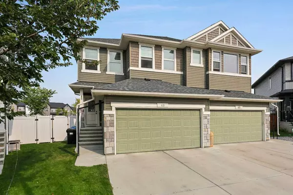 49 Evansglen Mews NW, Calgary, AB T3P 0P1