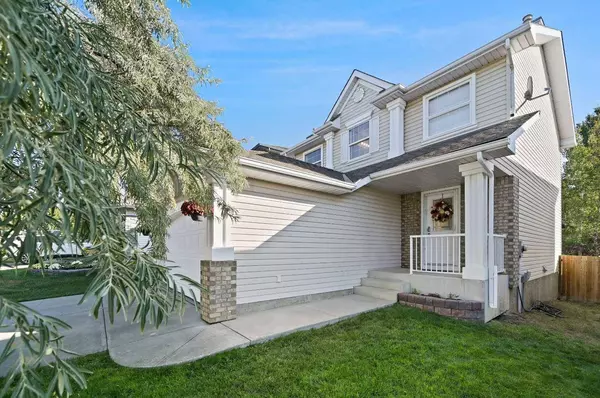 63 Arbour Stone Close NW, Calgary, AB T3G 4T2