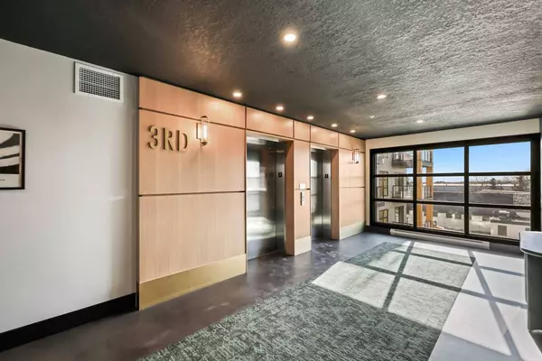 370 Dieppe DR SW #313, Calgary, AB T3E 0E6