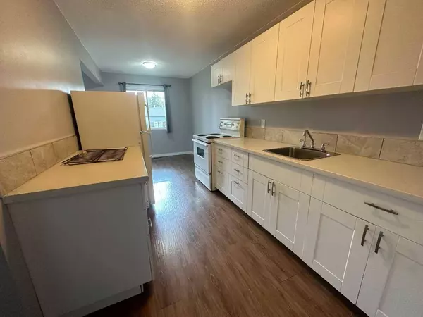 6323 59 AVE, Red Deer, AB T4N 5P9