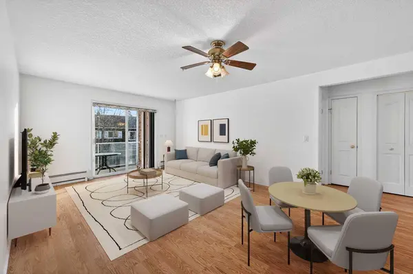 165 Manora PL NE #210, Calgary, AB T2A 7X5