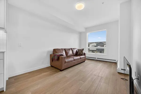 8500 19 AVE SE #2310, Calgary, AB T2A 0M8