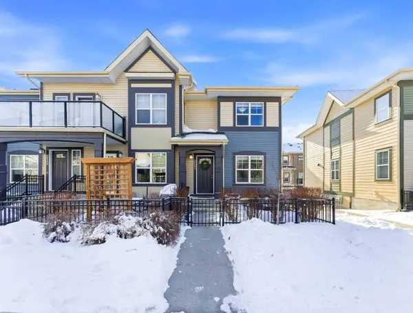 217 Mckenzie Towne SQ SE, Calgary, AB T2Z 1E2