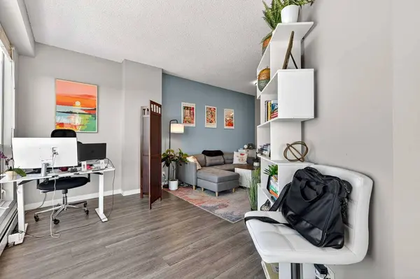 1053 10 ST SW #2407, Calgary, AB T2R 1S6