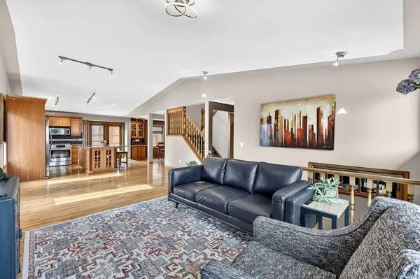 5027 Norris RD NW, Calgary, AB T2K 5R6