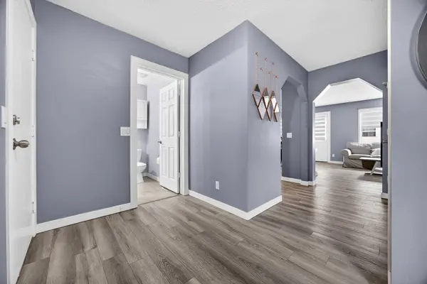 237 Willowbrook Close NW, Airdrie, AB T4B 2J6